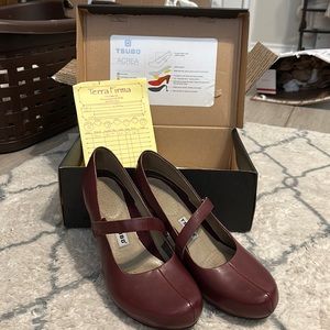 TSUBO EUC if ever worn at all.